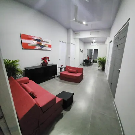 Casa Mariposa A 500 Metros De La Playa Full Equipada Espacio Y Precio A Tu Medida Posibilidad De Alquilar La Casa Entera, Los Dos Apartamentos Abajo O Los 2 Cuartos Con Banos Privados En La Planta Alta Para 1 A 22 Personas Playa Herradura  Exterior photo