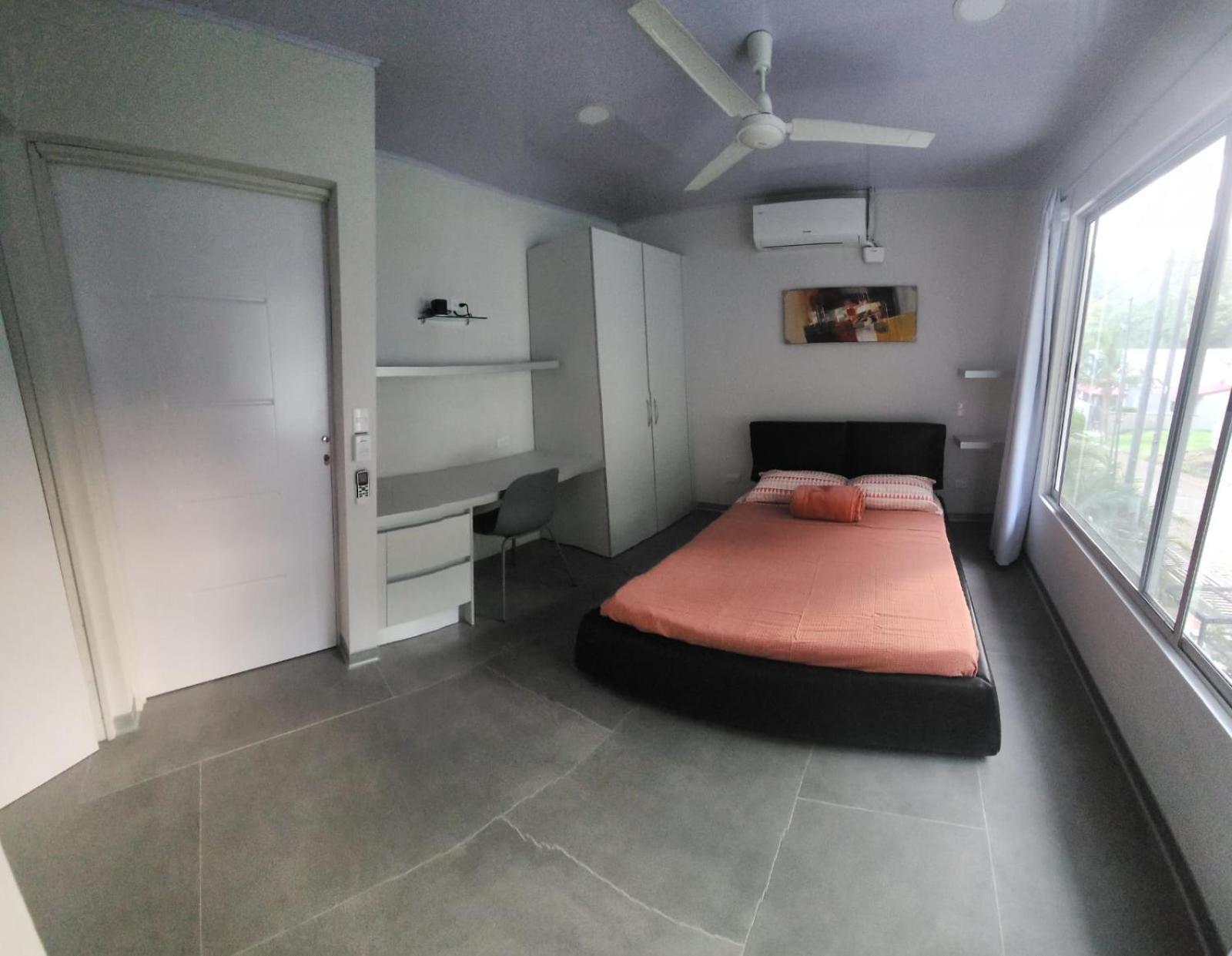 Appartement Casa Mariposa A 500 Metros De La Playa Full Equipada Espacio Y Precio A Tu Medida Posibilidad De Alquilar La Casa Entera, Dos Abajo O 2 Cuartos Con Banos Privados En La Planta Alta 1 A 22 Personas *